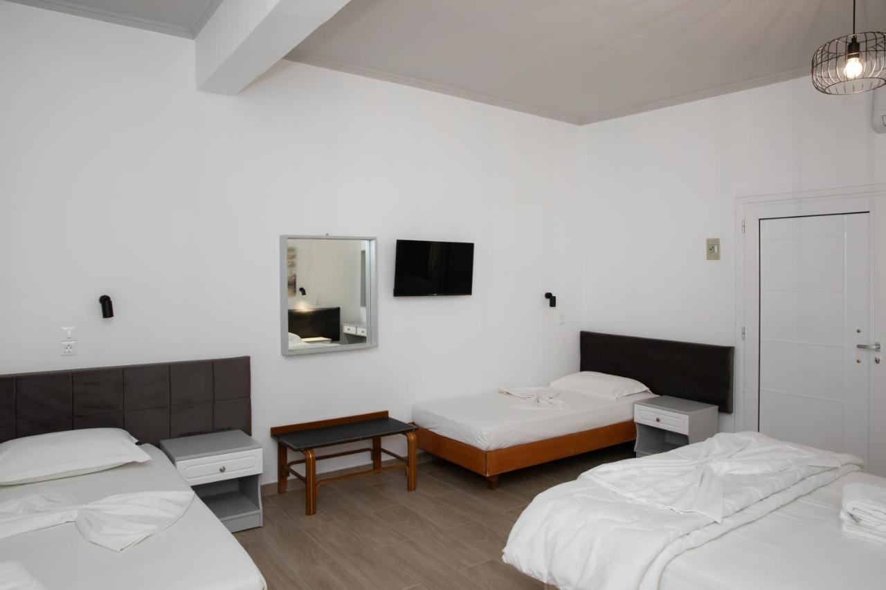 Sea Breeze 2 Apartments Мастрихари Екстериор снимка