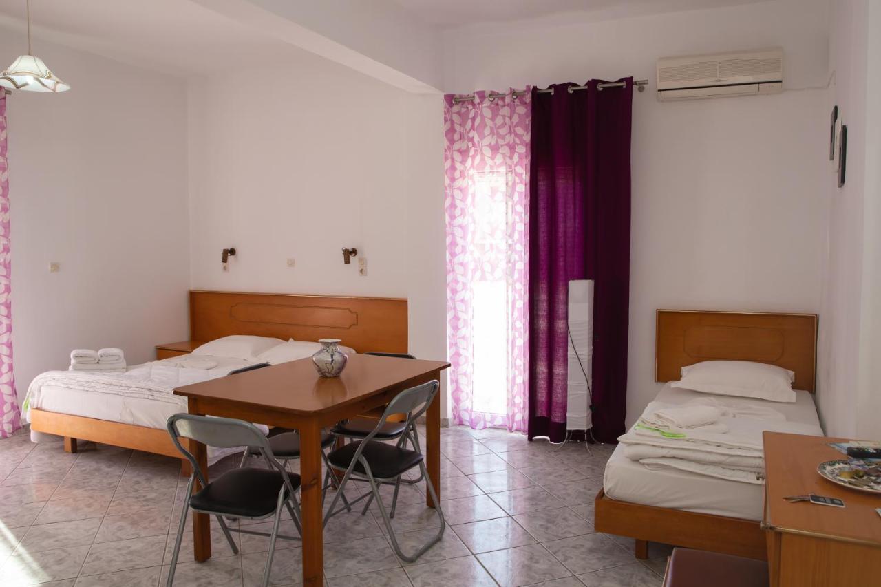 Sea Breeze 2 Apartments Мастрихари Екстериор снимка